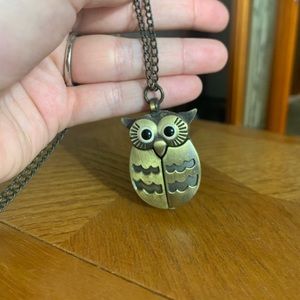 Owl necklace/watch 🦉